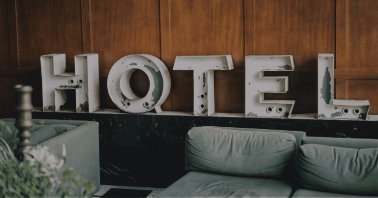 Letras de Hotel